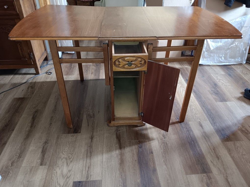 Antique Drop Leaf Table