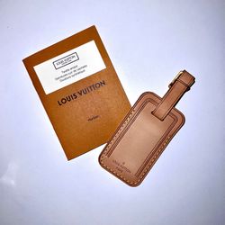 LOUIS  Vuitton Luggage Tag
