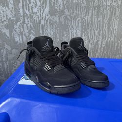 Jordan 4 Retro Black Cat 2020 - Size 9 - Lightly Worn, Great Condition