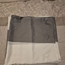 Shower Curtain grey & white