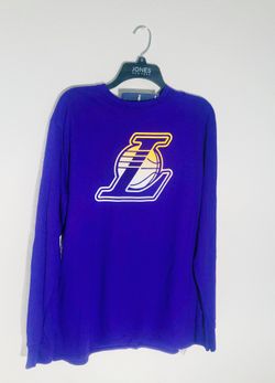 Los Angels Lakers Long Sleeve Size Large & 2XL