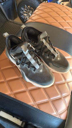 Trout Baseball Cleats