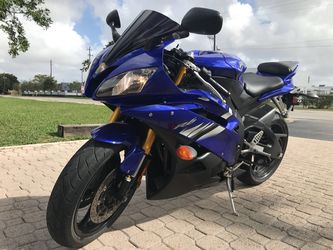 2006 yamaha R6