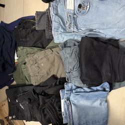 Mixed lot of jeans and pants, Super Baggy astronaut jeans, black, olive green