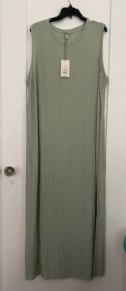 Plus size dress