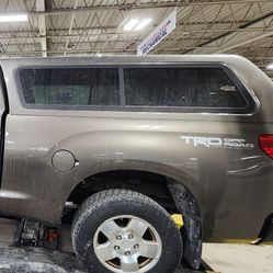 Toyota Tundra cap topper camper Shell