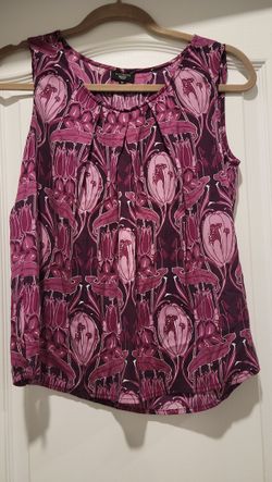 Talbots 92% Silk top size 10P very good condition