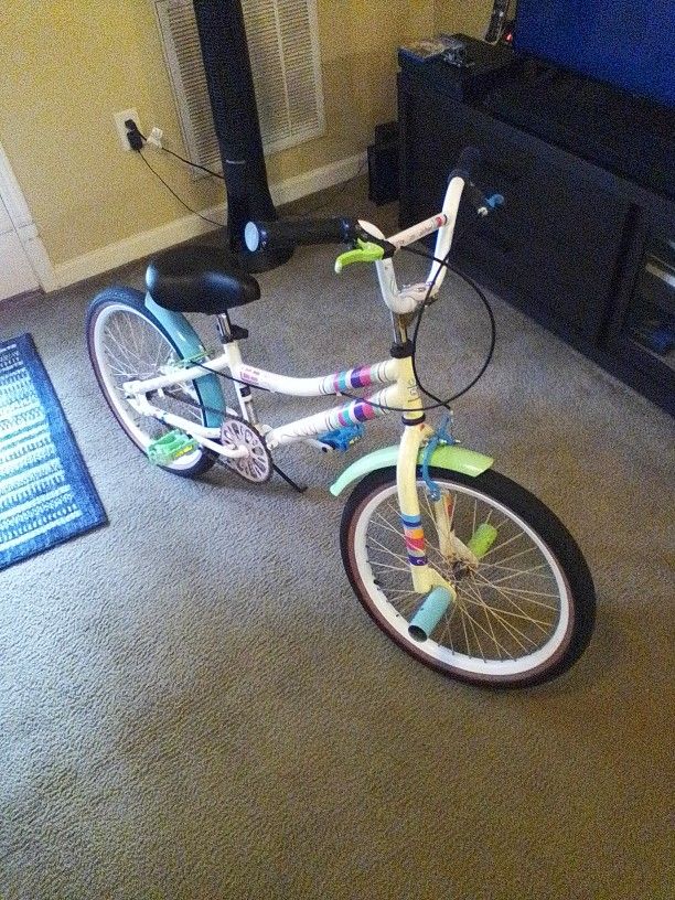 Girls Bicycle