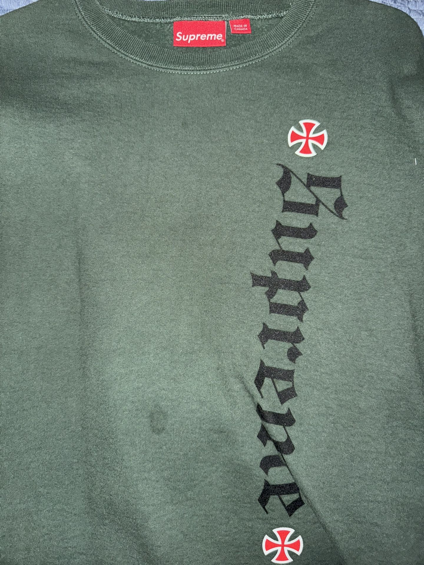Supreme Crewneck