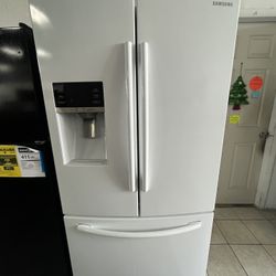 Refrigerator Samsung 36”