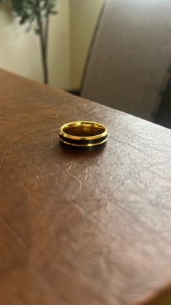 Men’s Tungsten Carbide Ring — Size 13 — Gold & Black — Comfort Fit