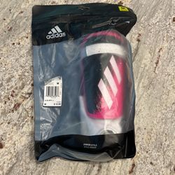 Medium Shin Guards Pink