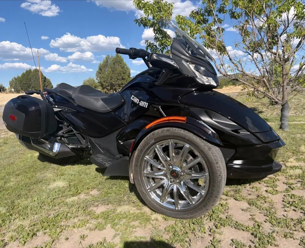 2014 Can Am Spyder