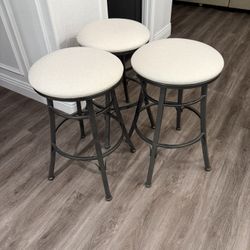 Bar Stools 