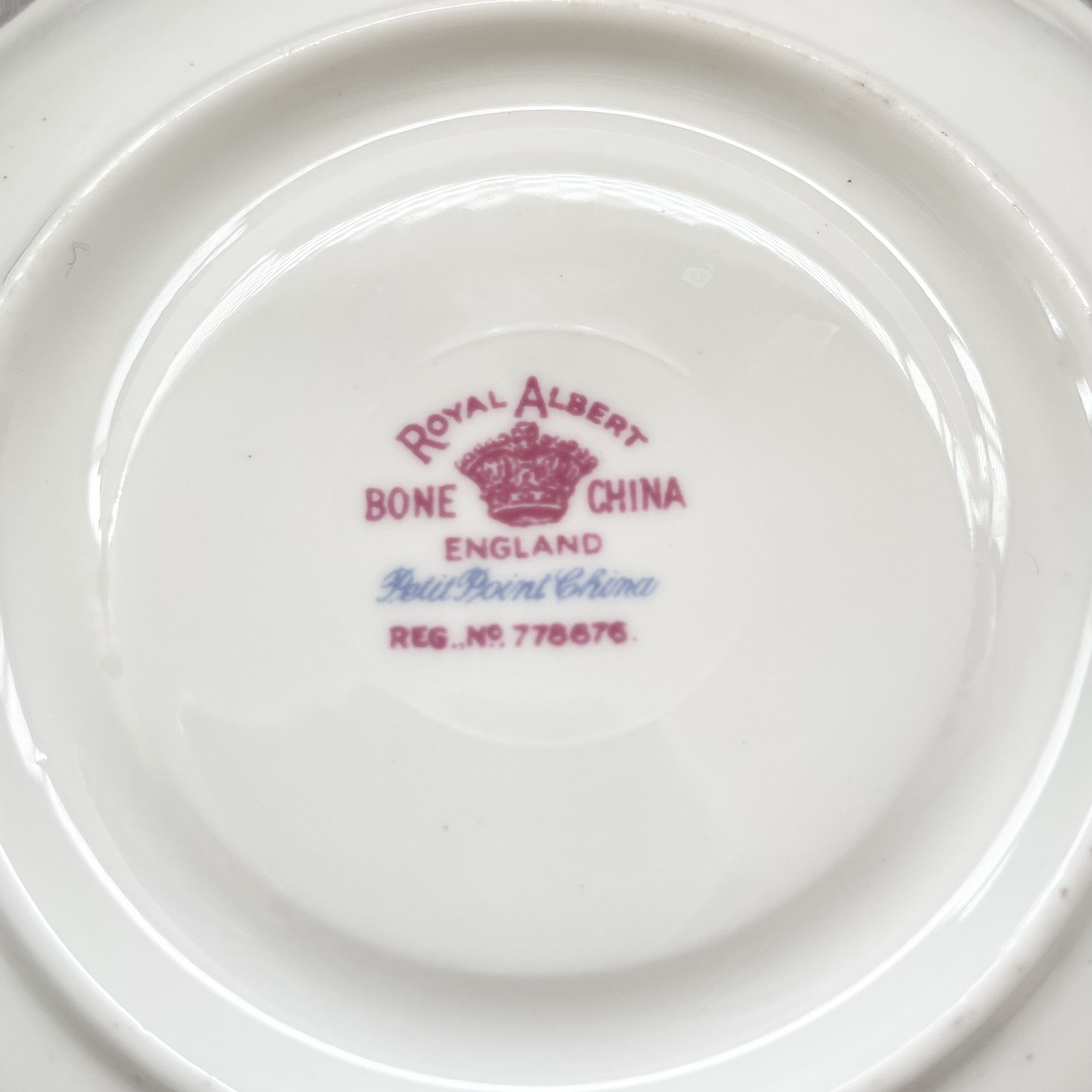Vtg Royal Albert England Petit Point Bone China Tea Cup Saucer Set Floral