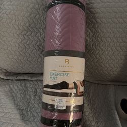 Yoga Or Exercising Matt .. BRAND NEW 