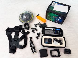 GoPro HERO 10 Black Bundle - Excellent Condition