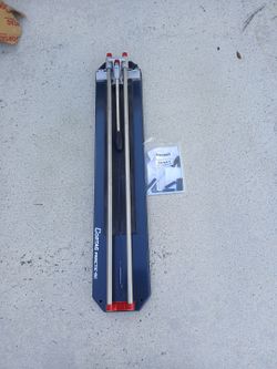 Cortag Tile Cutter. Please See Full Description Below.