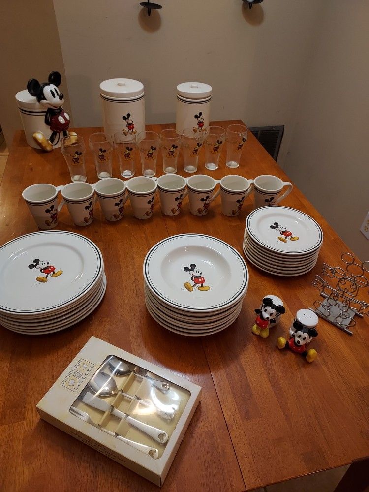 Classic Mickey Mouse Dinnerware Set And More. NEW, RARE for Sale in  Kissimmee, FL - OfferUp