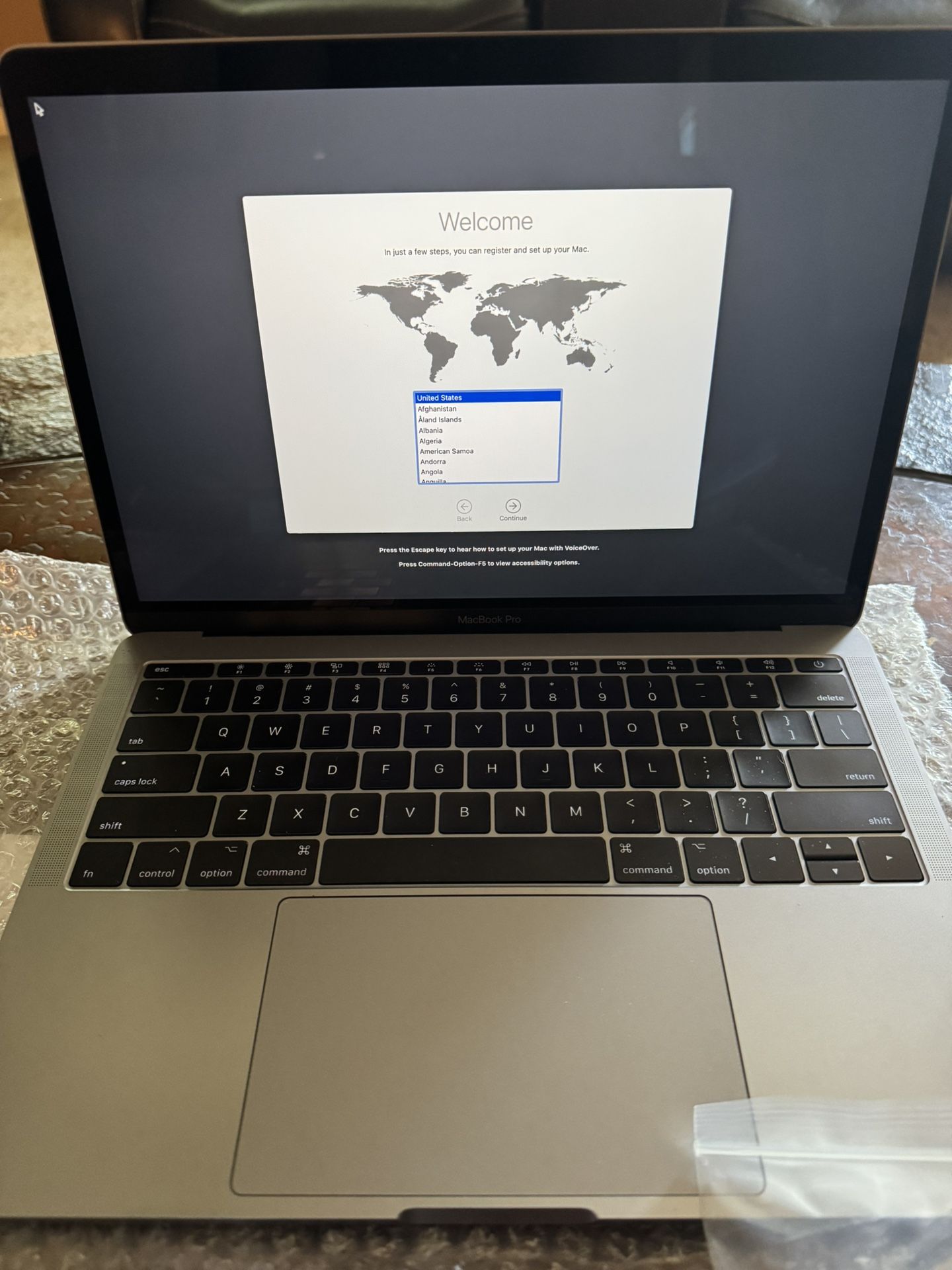 MacBook Pro 2017 (13-inch) 8GB 256SSD