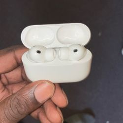 AirPods Pro’s 