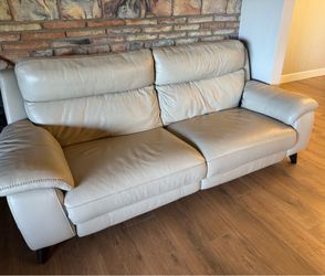 Electric couch