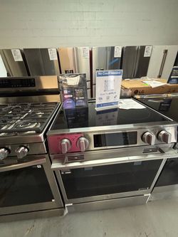 LG ELECTRIC STOVE