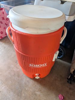 Igloo 5-Gallon Insulated Water Cooler