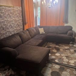 Couch / Sofa