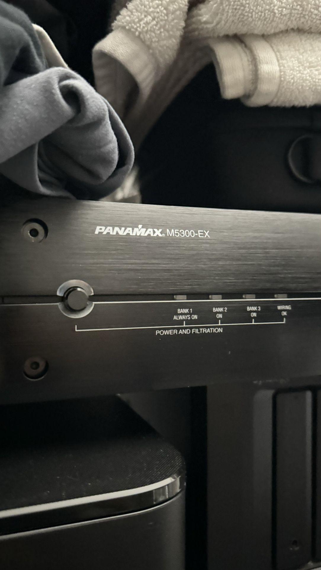 panamax m5300-ex power conditioner