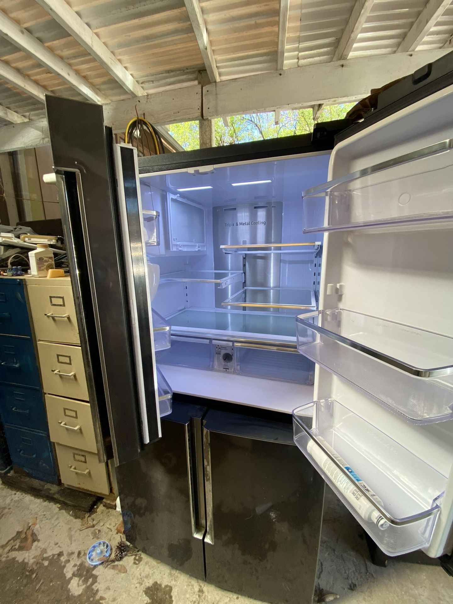 Refrigerator