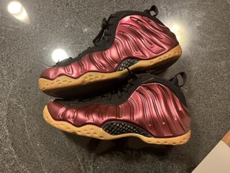 Nike Foamposites (Burgundy) Size 10