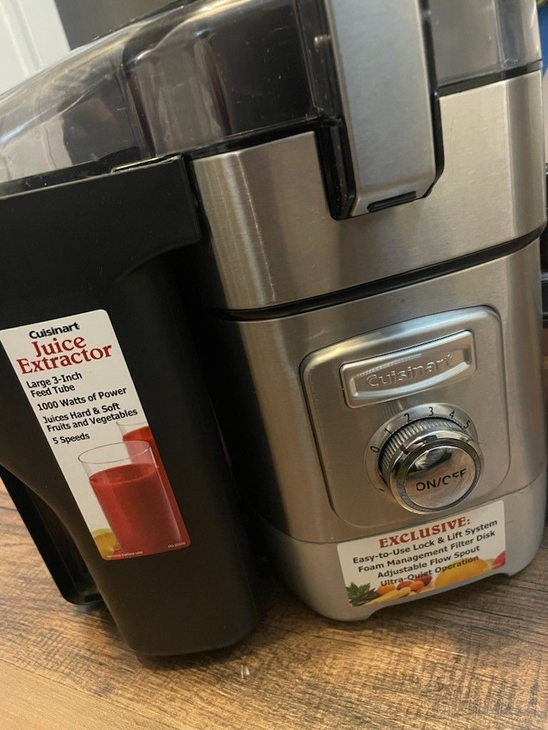 CUISINART JUICE EXTRACTOR