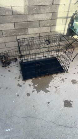 pet carrier/animal cage