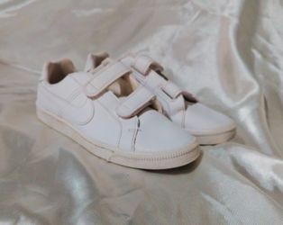 Nike Court Royale Unisex Youth Shoes