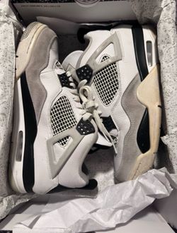 Jordan 4 Retro Military Black