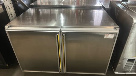 UnderrCounter Refrigerator
