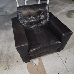 Single Sofa Chair, Free