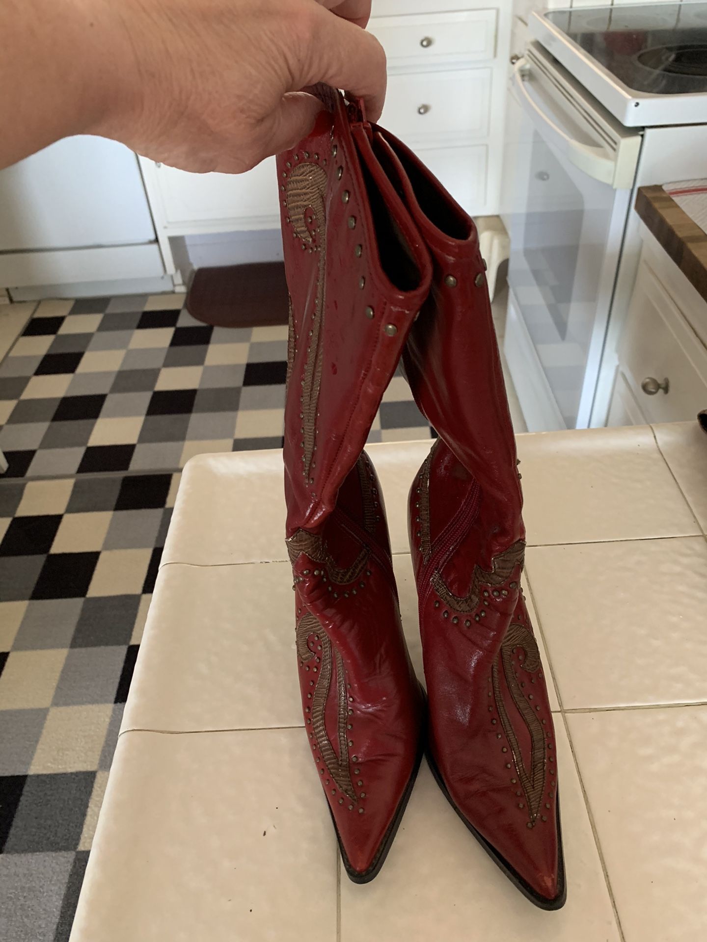 Dollhouse red stud boots Size 71/2-8