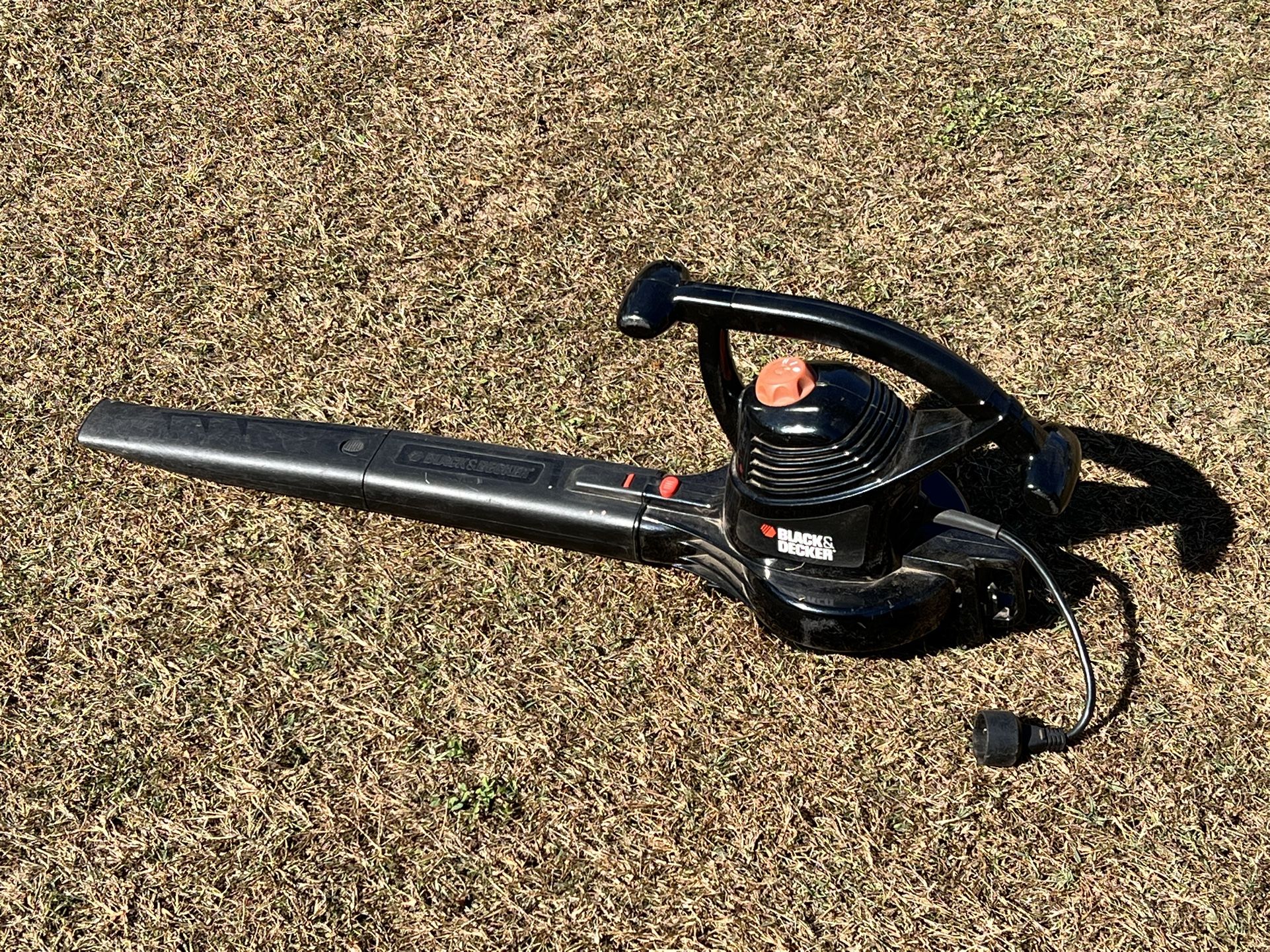 Black Decker Leaf Blower for Sale in Simpsonville, SC - OfferUp