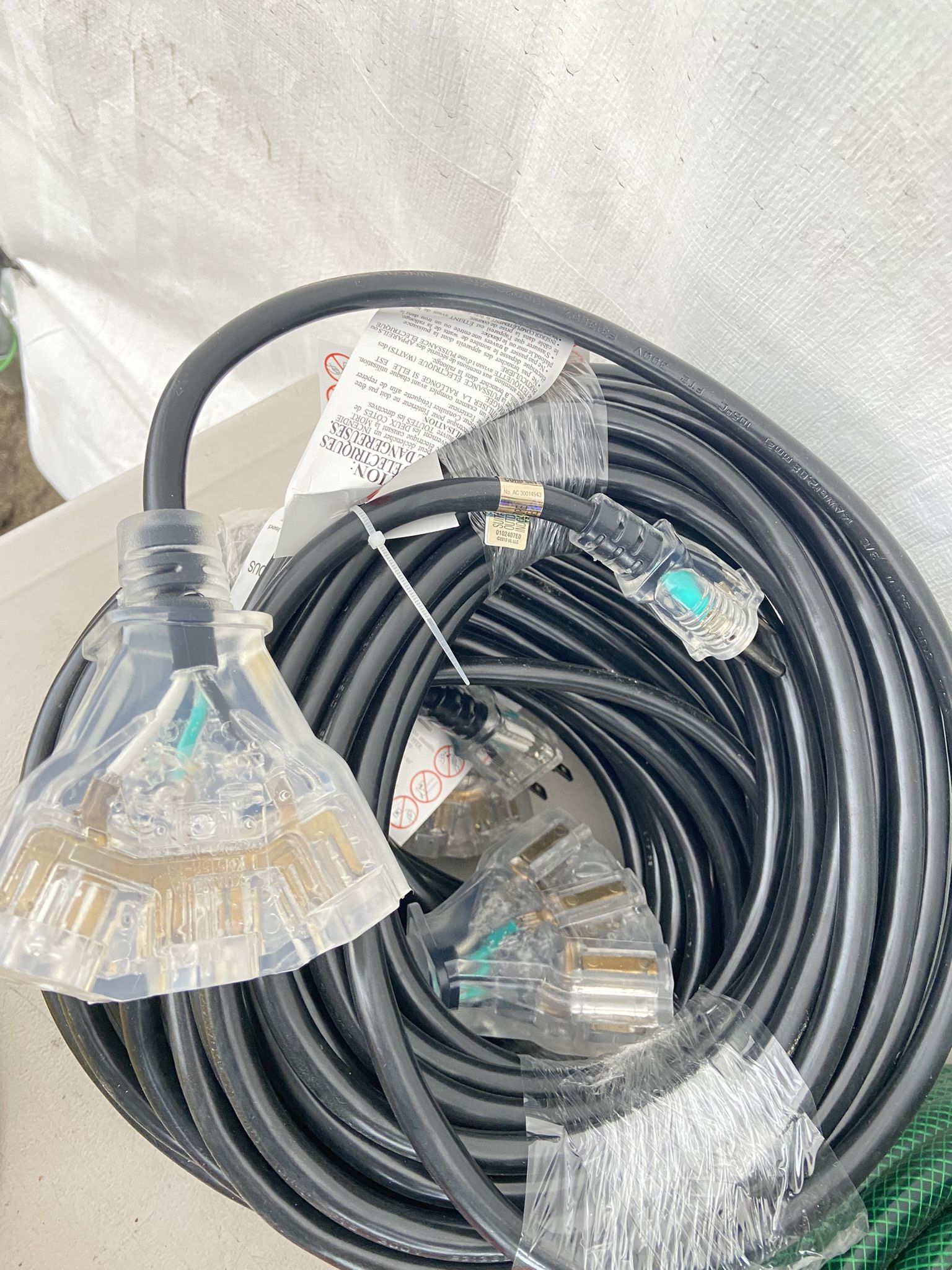 Extensión Cord 50ft 14/3 Guage. 