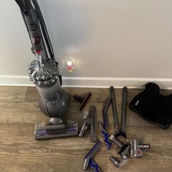 Dyson 