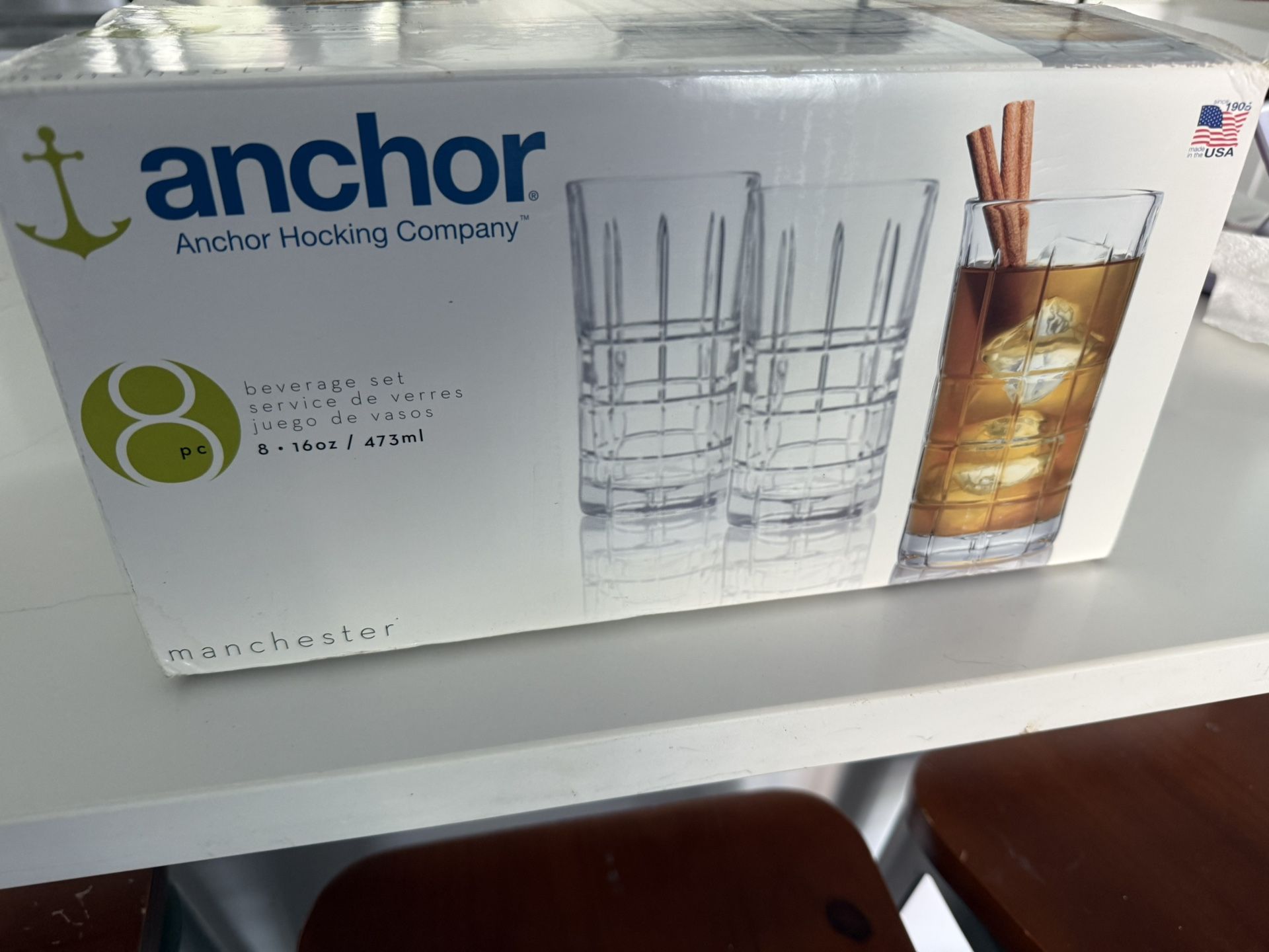 Beautiful Set Of 8 Glasses