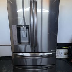REFRIGERATOR- LG