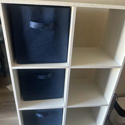 White 8-cube storage self with bins