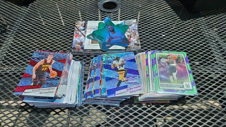 Trading card lot NFL NBA MLB