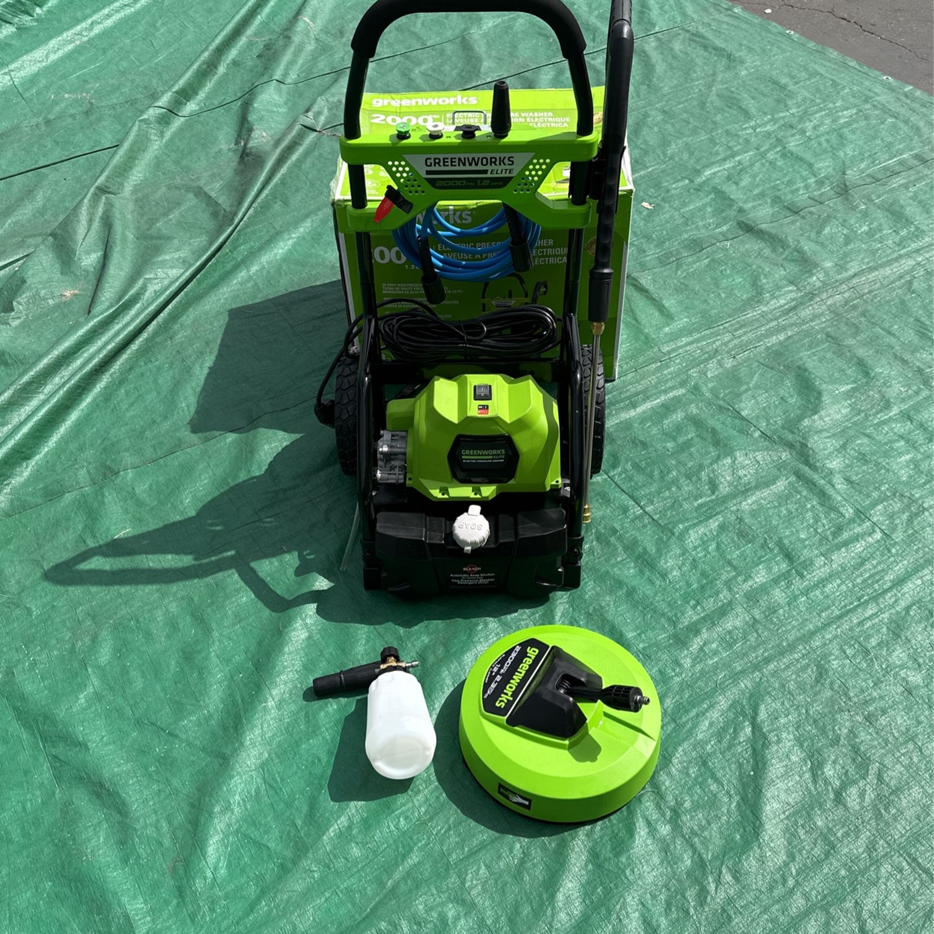 Pressure Washer 2000 Psi Greenworks New!!