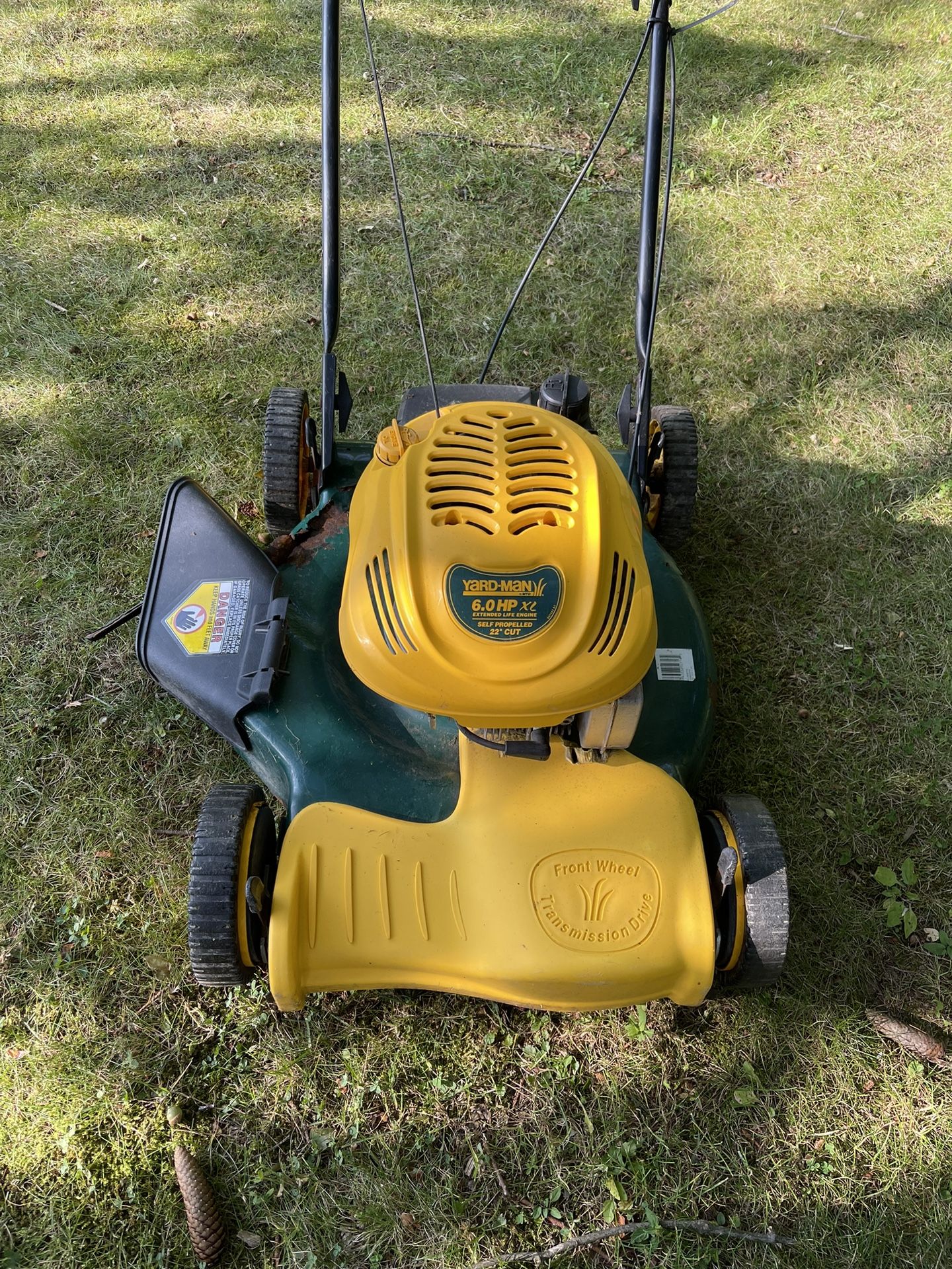 LAWN MOWER, YARD-MAN 6.0 HP XL EXTENDED LIFE ENGINE SELF PROPELLED 22” CUT,
