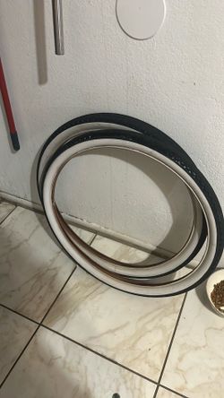 White wall beach cruiser tires