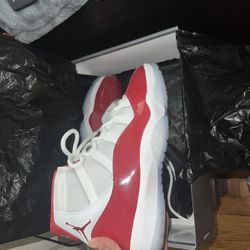 Jordan 11 “Cherry” Size 11